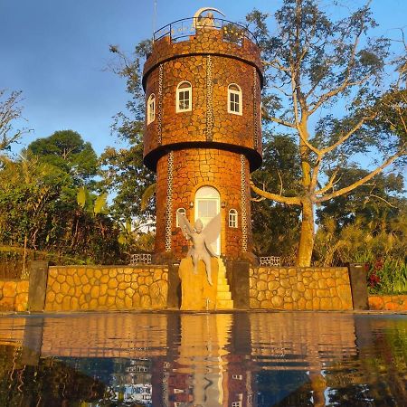 דירות Selemadeg Umah Legenda Bali - Legend House Bali מראה חיצוני תמונה